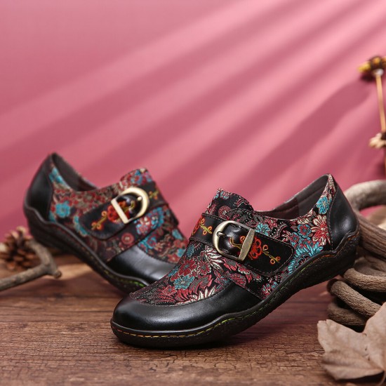SOCOFY Retro Flowers Embroidery Leather Embossed Plum Blossom Buckle Slip On Flat Shoes SOCOFY Retro Flowers Embroidery Leather Embossed Plum Blossom Buckle Slip On Flat Shoes