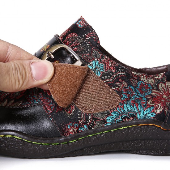SOCOFY Retro Flowers Embroidery Leather Embossed Plum Blossom Buckle Slip On Flat Shoes SOCOFY Retro Flowers Embroidery Leather Embossed Plum Blossom Buckle Slip On Flat Shoes