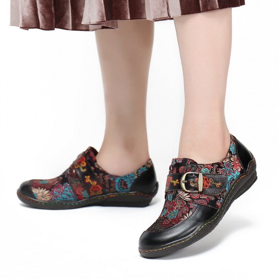 SOCOFY Retro Flowers Embroidery Leather Embossed Plum Blossom Buckle Slip On Flat Shoes SOCOFY Retro Flowers Embroidery Leather Embossed Plum Blossom Buckle Slip On Flat Shoes