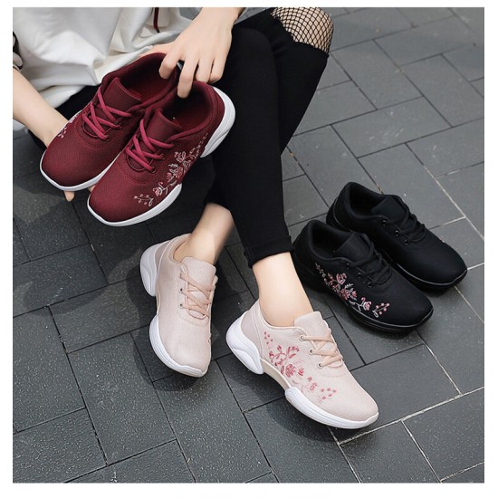 Women Casual Embroidery Flowers Knitted Lightweight Breathable Sneakers Women Casual Embroidery Flowers Knitted Lightweight Breathable Sneakers