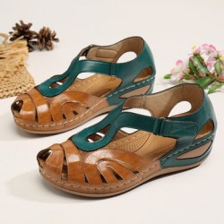 LOSTISY Women Cutout Hook Look Breathable Lightweight Casual Sandals