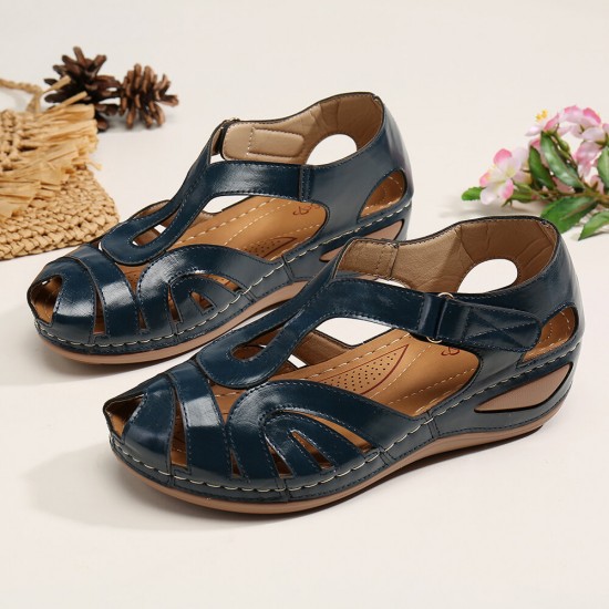LOSTISY Women Cutout Hook Look Breathable Lightweight Casual Sandals LOSTISY Women Cutout Hook Look Breathable Lightweight Casual Sandals