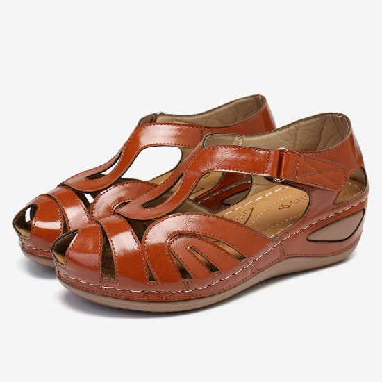 LOSTISY Women Cutout Hook Look Breathable Lightweight Casual Sandals LOSTISY Women Cutout Hook Look Breathable Lightweight Casual Sandals