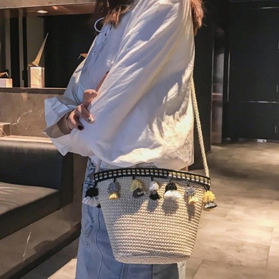 Straw Tassel Leisure Zipper Bucket Bag Shoulder Bag Straw Tassel Leisure Zipper Bucket Bag Shoulder Bag