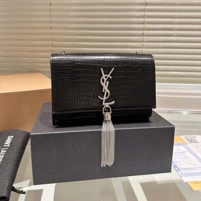 Y008 Shoulder bag