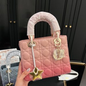 D 523787 Handbag