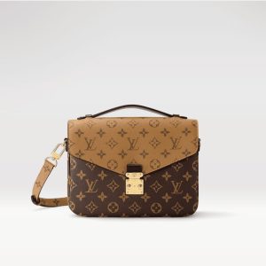 261164 Shoulder Bags