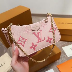 L  2231423 Shoulder bag