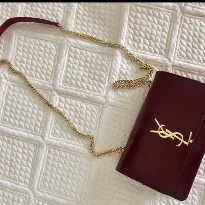 CO2210546  handbag