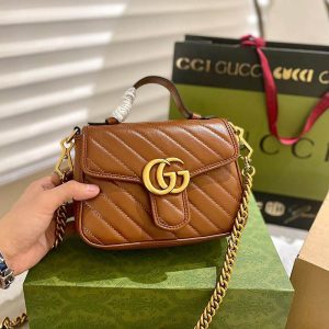 G235882 Handbag
