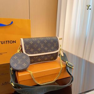 L0024578  shoulder bag