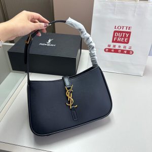 Y006632001 Shoulder bag
