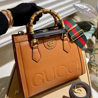 G4436632 handbag