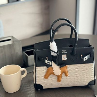 H885331285 handbag