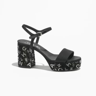 C 2404241  shoes
