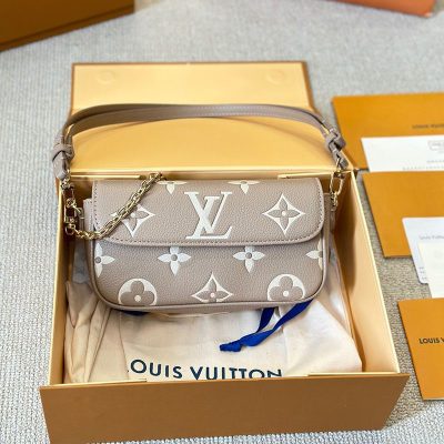 L240721013 handbag