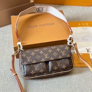 L24081002 handbag