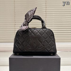 L088314511 handbag