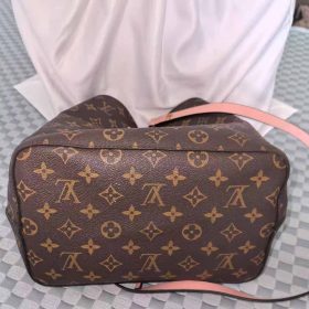 L044 Bucket Bag photo review