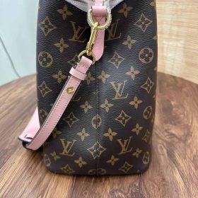 L044 Bucket Bag photo review