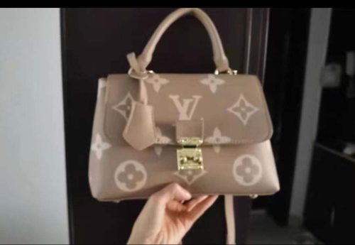 L023 handbag photo review