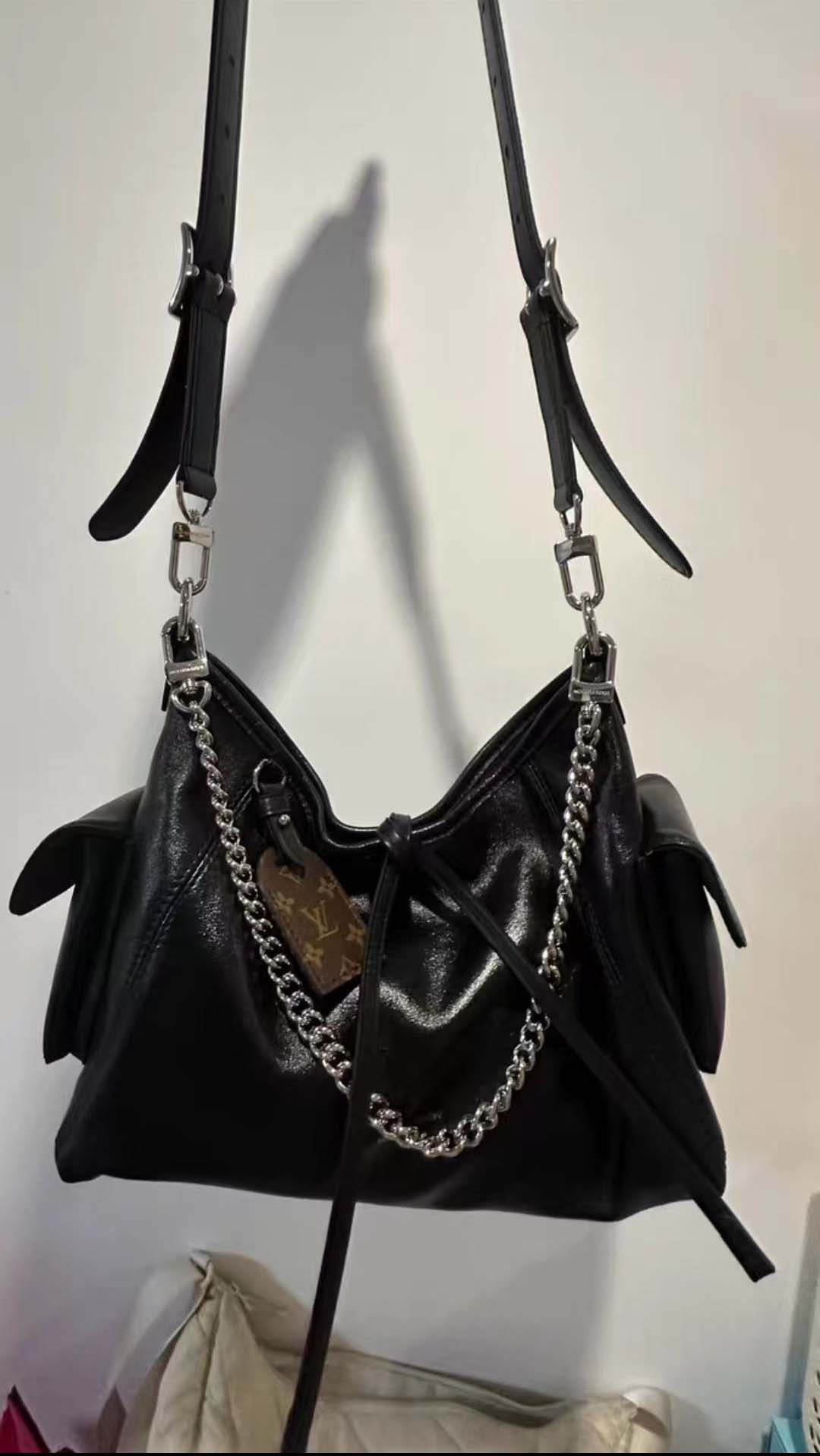 L20250509001 handbag photo review