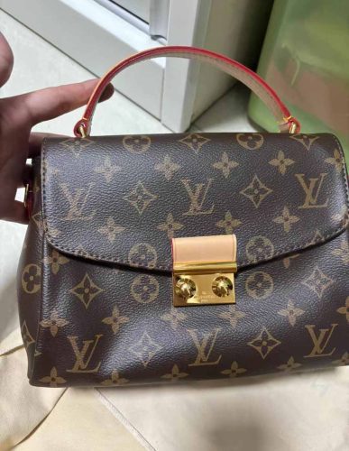 L89012 Handbag photo review