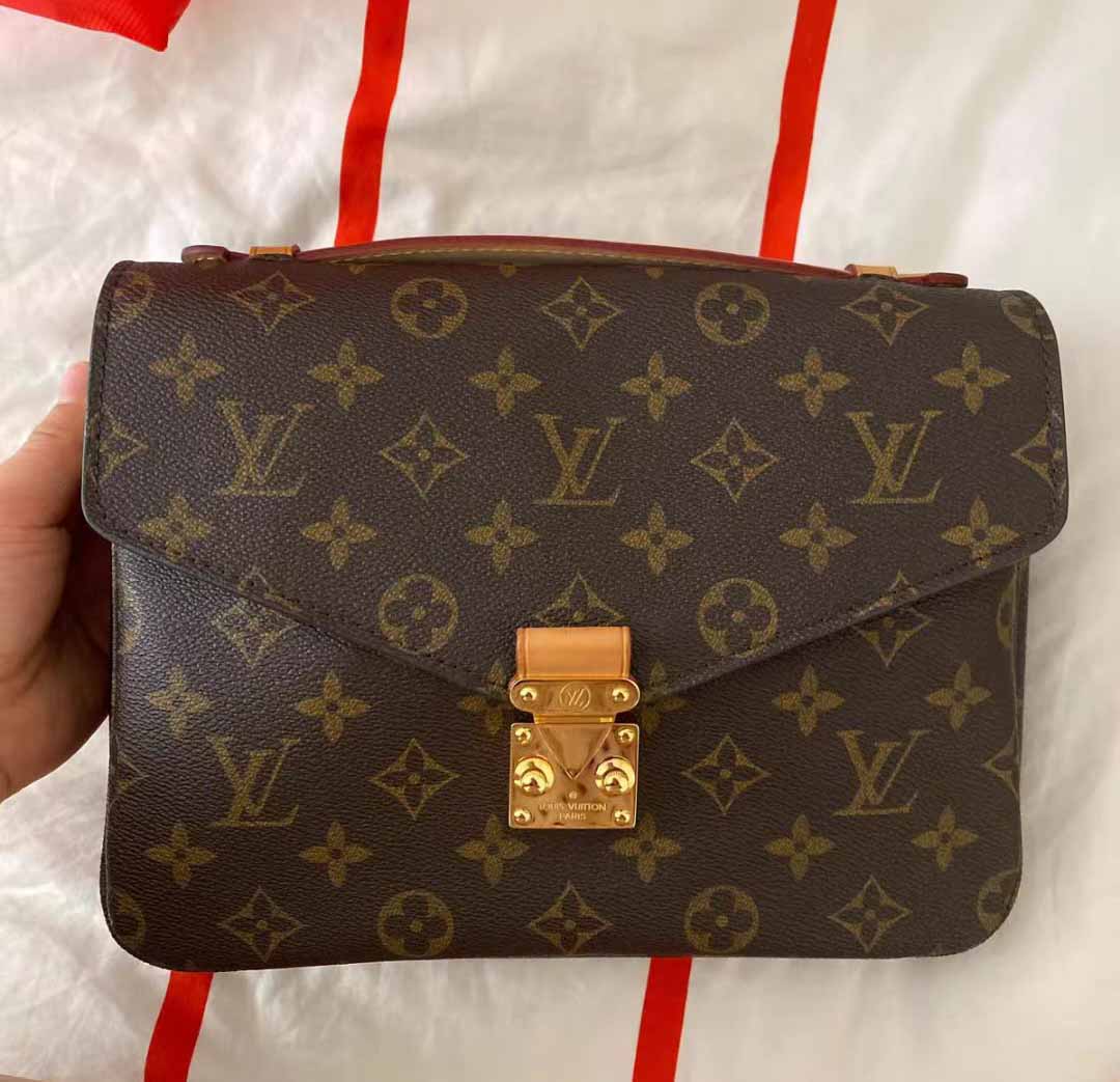 26211163 Shoulder Bags photo review