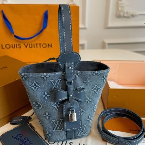 L251025556 handbag