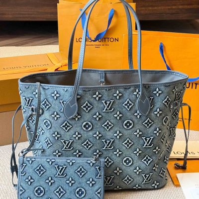 36671735 handbag
