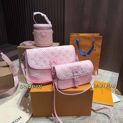 622244 handbag