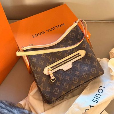 26671243 handbag