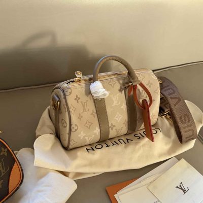 671231 handbag